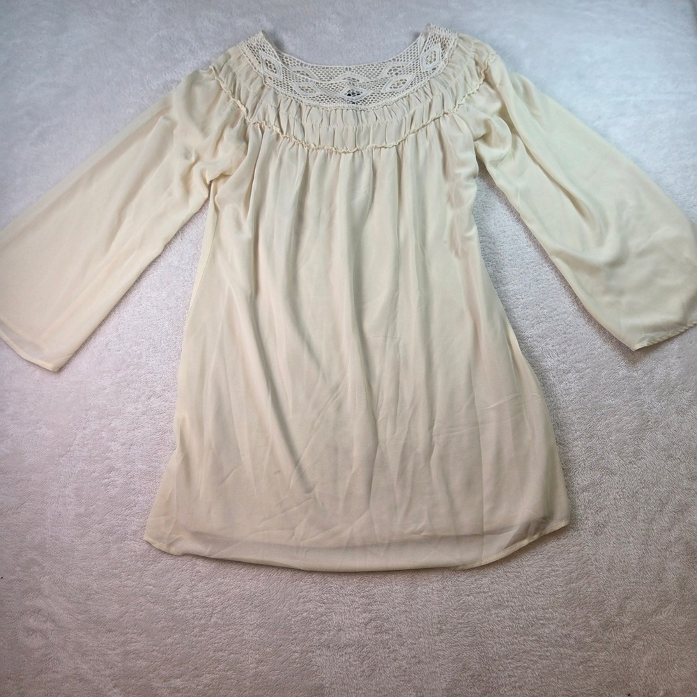 Want and Need Cream Crochet Lace Neck Bell Sleeve Tunic Dress Womens Size M